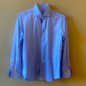 Traveller button down